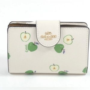 NWT Coach medium bifold leather corner zip wallet green apple ivory gold tan